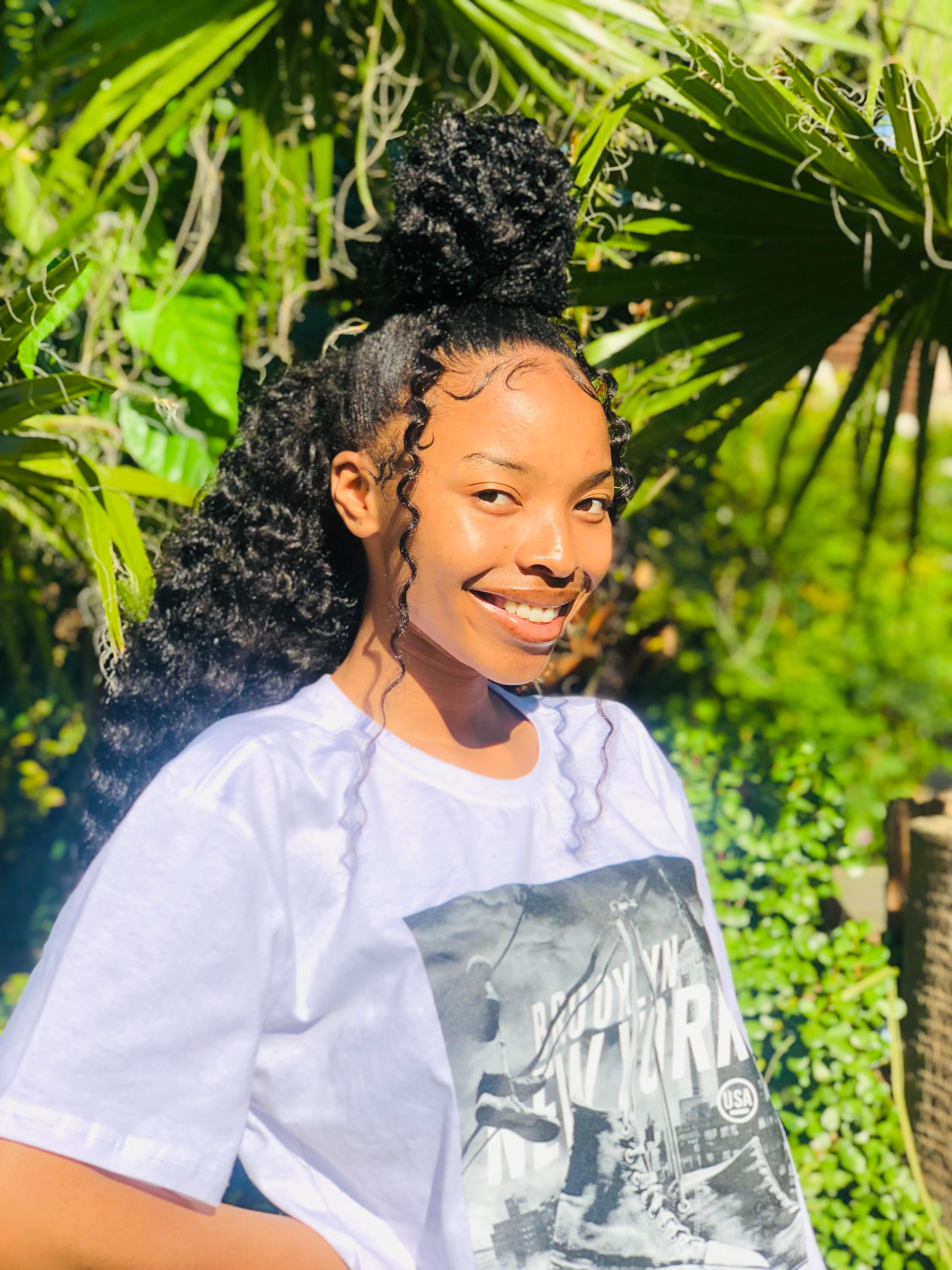 Anna's Boutique City Store Interior